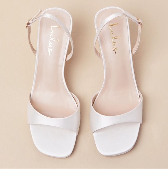 NEW Lulu's Soline Satin Slingback Low Kitten Heel Sandals, Size 8.5, Color White - Picture 2 of 11